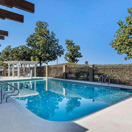 Best Western Orchard Inn Turlock Buitenkant foto